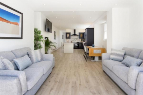 Luxury Town House in the Centre of Cardiff